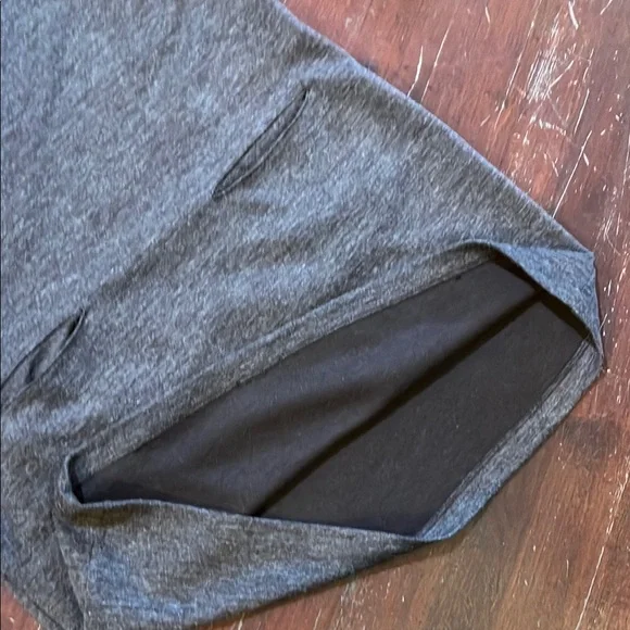 🌻3/$15🌻 Adrienne Vittadini Brown Knit Dress - Picture 5 of 10